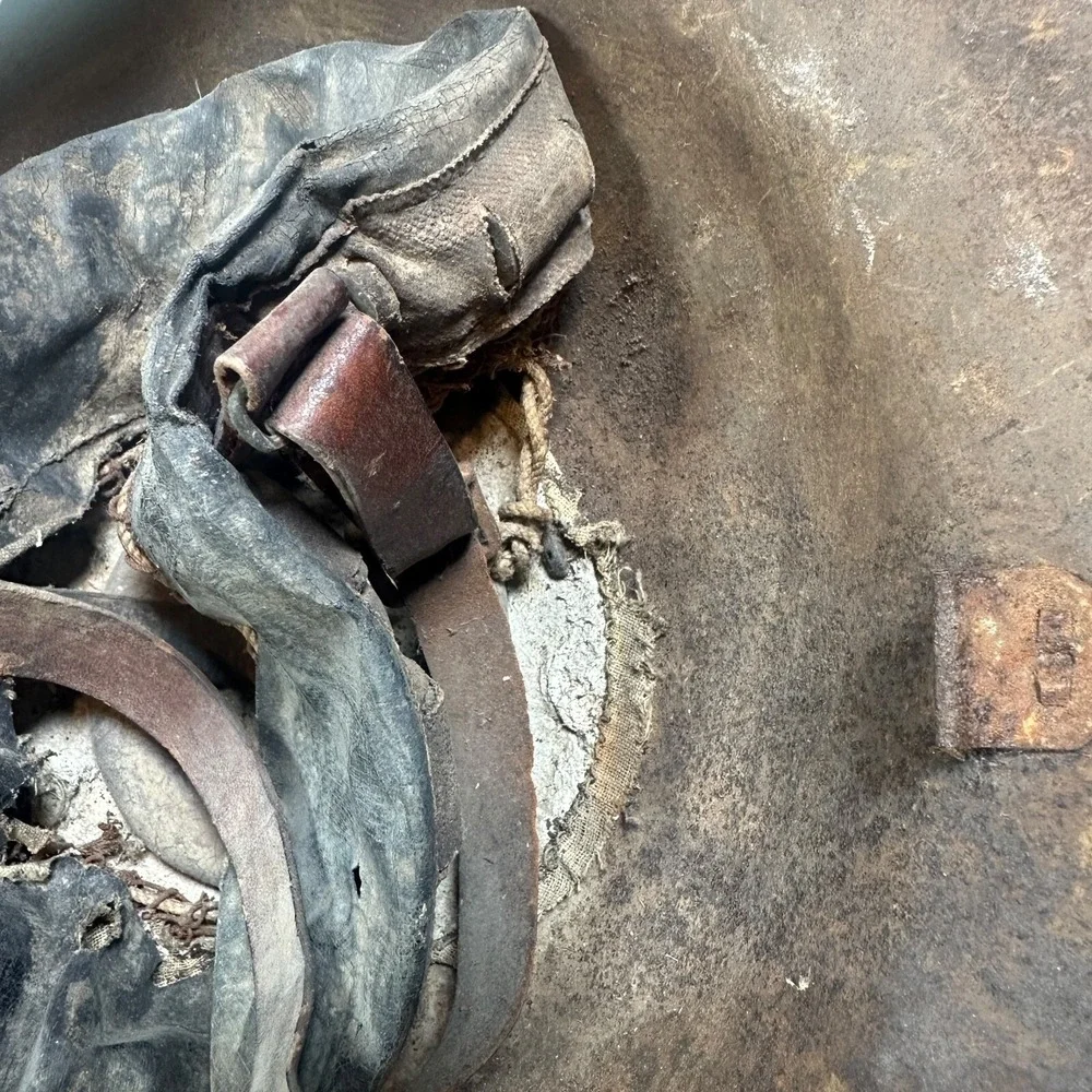 Original WW1 Doughboy M1917 Helmet with Satchel Stamped R/V 34 Red Paint  - Read